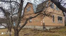 Будинок в селі Терешки, на трасі Шпола - Киів